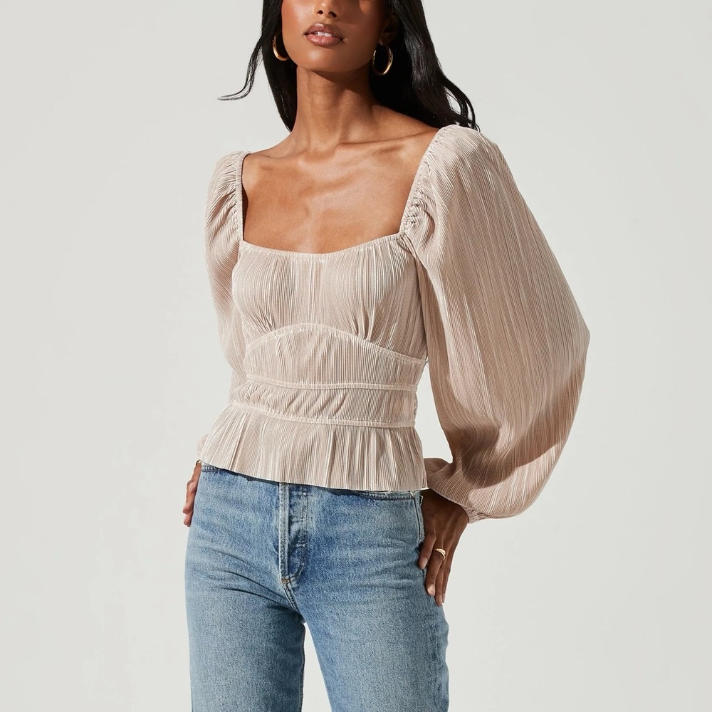 NWT ASTR The Label Ziva Plisse Long Sleeve Top Size XL